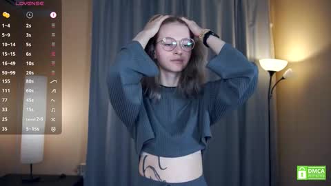 Hello Im Roxy Im just starting my journey here so lets get acquainted online show from 01.09.26