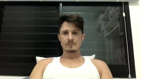 leomantovani online show from 12.23.25