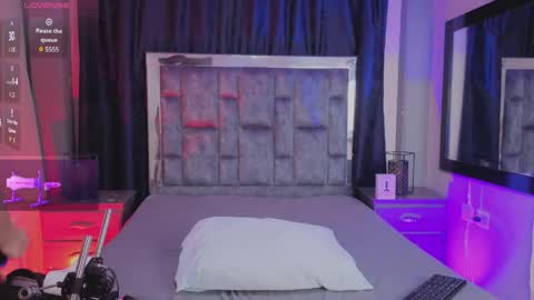 leomonnroe online show from 04.18.26