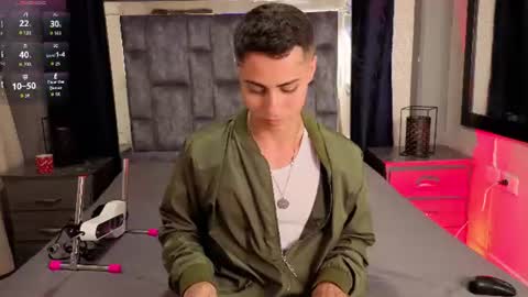 leomonnroe online show from 07.11.26