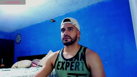 Leon Hart online show from 01.02.25