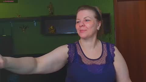 Leona tracie online show from 03.29.26