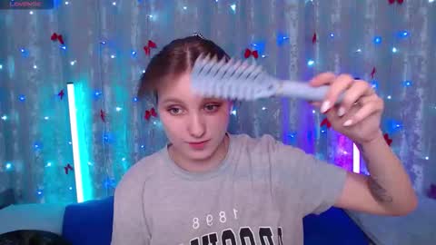 Snapshot of leonaalove chatting on 02.06.26 Leonaalove online show from 02.06.26