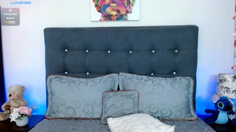 Snapshot of leonacutecam chatting on 01.21.25 LUCY online show from 01.21.25