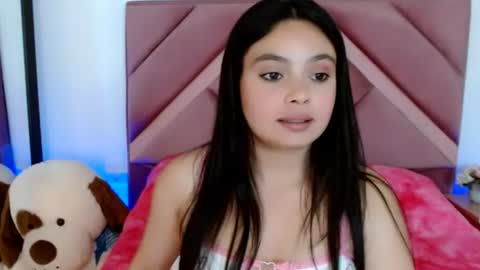Snapshot of leonacutecam chatting on 06.24.26 LUCY online show from 06.24.26