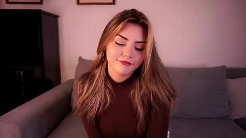 Mia online show from 12.03.25