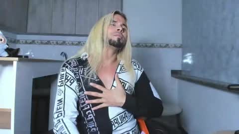 Tom Rider online show from 03.12.25