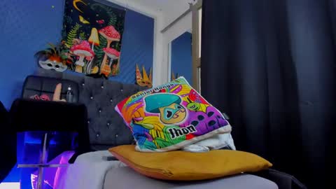 Len online show from 02.24.25