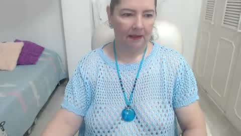 Snapshot of leonela_69 chatting on 07.10.26 leonela online show from 07.10.26