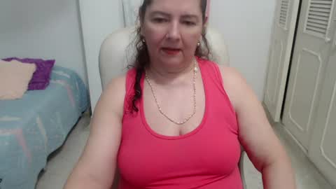 Snapshot of leonela_69 chatting on 07.14.26 leonela online show from 07.14.26