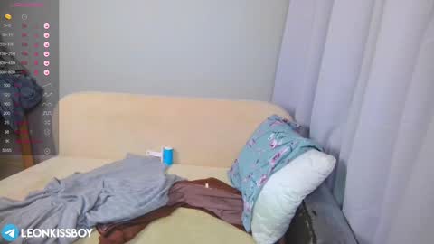 leonkissboy online show from 04.01.26