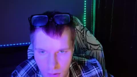 Leon online show from 01.16.25