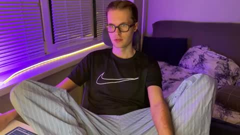 Leon online show from 02.02.26