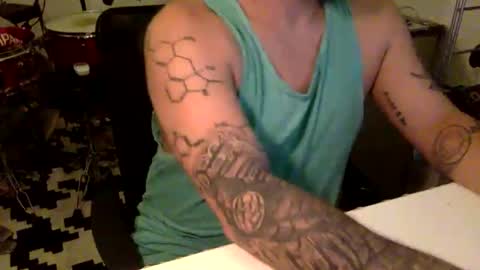 LeonQuiet online show from 12.23.25