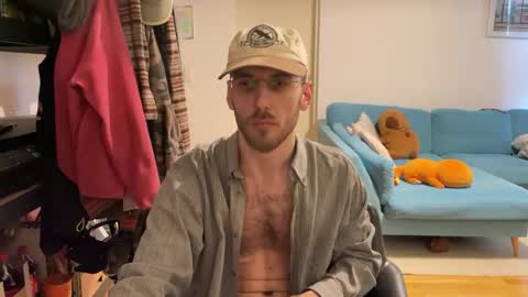 Leon online show from 02.05.26