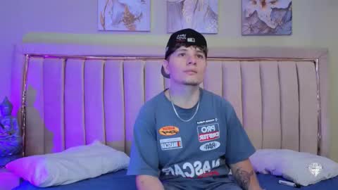 Leo  online show from 11.21.25