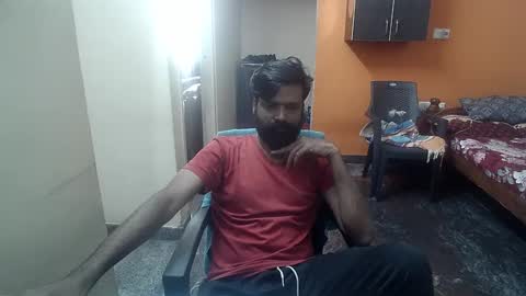 Leo online show from 12.30.24