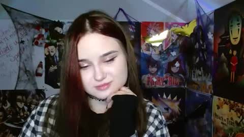 Snapshot of leraaa72 chatting on 10.23.25 little secret online show from 10.23.25