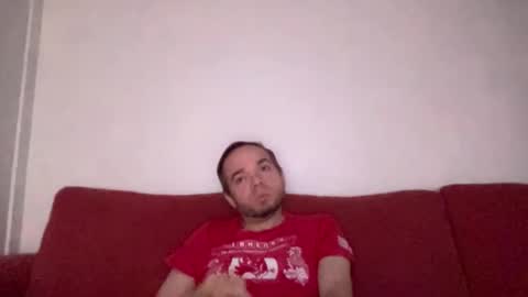 Snapshot of leroidesaulnes chatting on 10.19.25 leroidesaulnes online show from 10.19.25