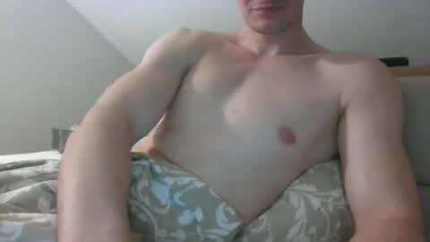 Snapshot of lesbianunicorn1 chatting on 04.12.26 lesbianunicorn1 online show from 04.12.26