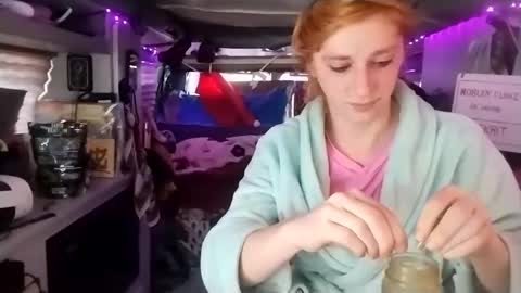 LesleyGumGrass- The Boring Trans girl online show from 03.02.25