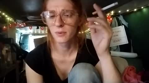 Snapshot of lesleygumgrass chatting on 06.16.26 LesleyGumGrass- The Boring Trans girl online show from 06.16.26