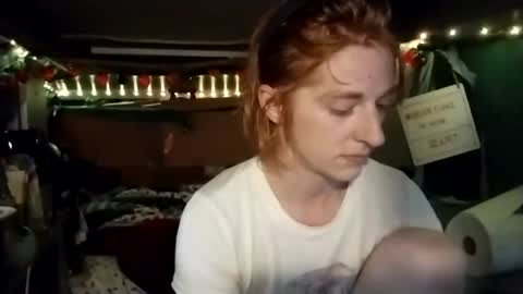 Snapshot of lesleygumgrass chatting on 06.27.26 LesleyGumGrass- The Boring Trans girl online show from 06.27.26