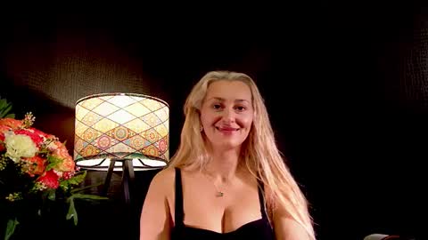leticiareys online show from 10.21.25