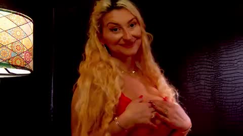 leticiareys online show from 11.22.25