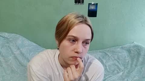 letitiaboteler online show from 12.01.25