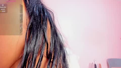 Letizia online show from 02.04.25