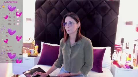 letiziia online show from 02.18.25