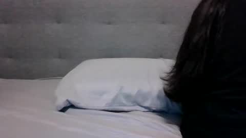 lets_play143 online show from 11.11.25