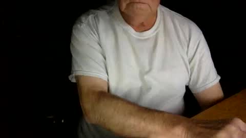 letscum2gether0 online show from 11.20.25