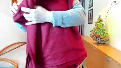 Naomi online show from 12.19.25