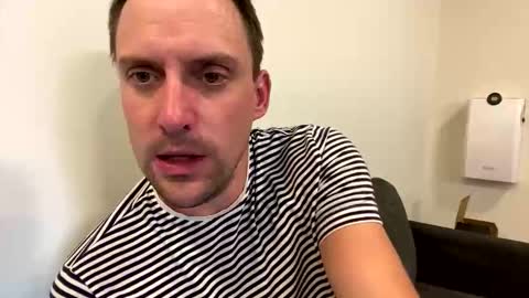 lilithgaze online show from 10.17.25