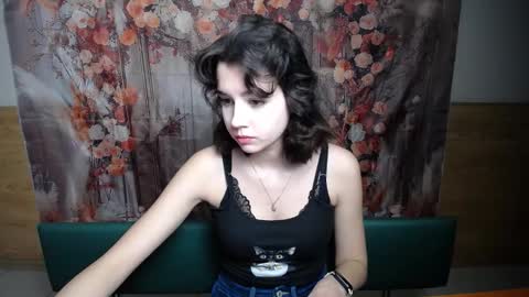 letty_curly online show from 02.18.26