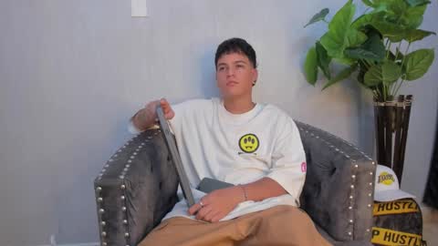 Snapshot of levy_steve chatting on 01.26.25 LevySteven online show from 01.26.25