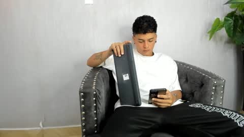 Snapshot of levy_steve chatting on 02.01.25 LevySteven online show from 02.01.25