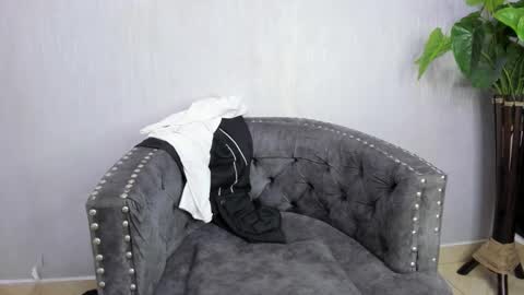 Snapshot of levy_steve chatting on 02.01.25 LevySteven online show from 02.01.25