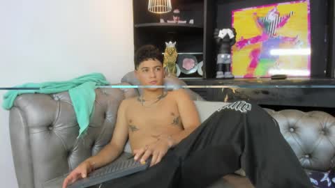 Snapshot of levy_steve chatting on 02.22.25 LevySteven online show from 02.22.25