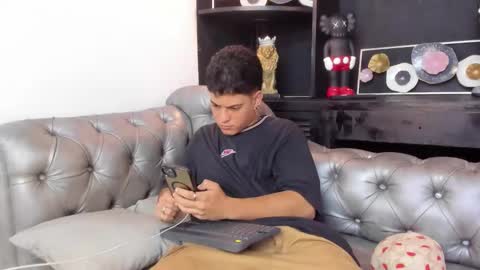 Snapshot of levy_steve chatting on 02.28.25 LevySteven online show from 02.28.25