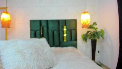 Snapshot of levy_steve chatting on 09.11.25 LevySteven online show from 09.11.25