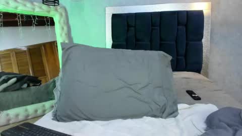 Snapshot of levy_steve chatting on 11.22.25 LevySteven online show from 11.22.25