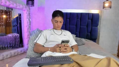 Snapshot of levy_steve chatting on 12.14.25 LevySteven online show from 12.14.25