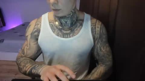 Snapshot of lewis_muscleee chatting on 03.28.26 blablablack online show from 03.28.26