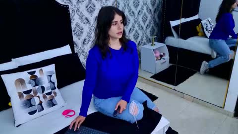 LexaDeRuso online show from 01.12.26