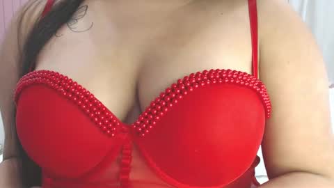 Gabrielle online show from 02.01.25