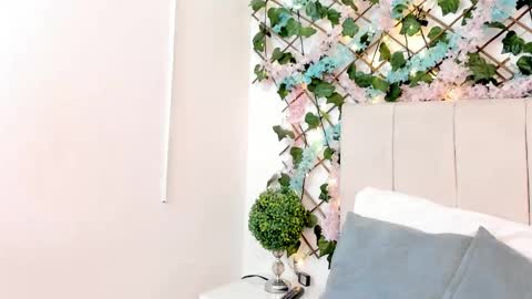 Gabrielle online show from 10.27.25