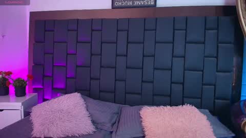Snapshot of lexi_howard_ chatting on 10.18.25 Lexi Howard  online show from 10.18.25